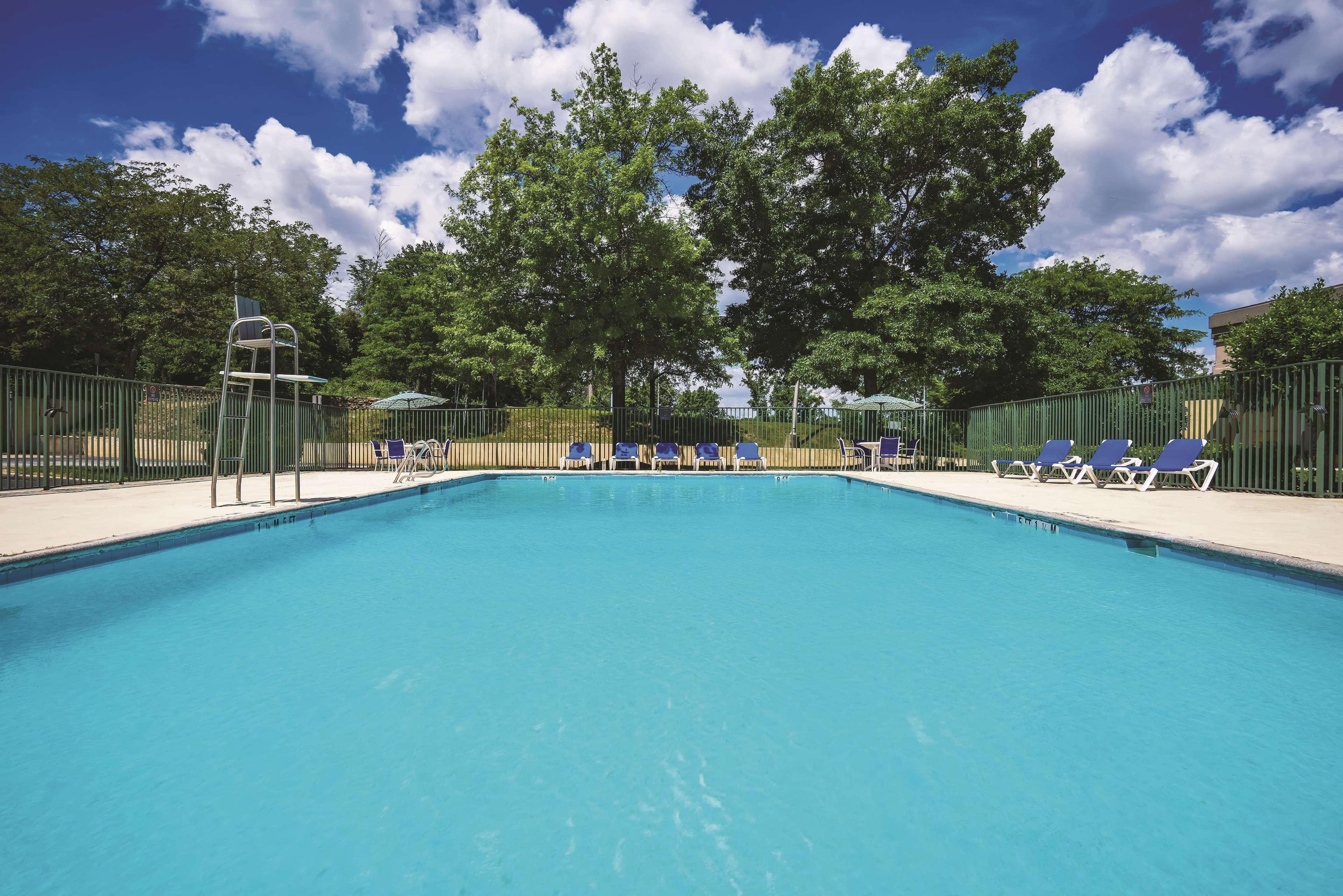 La Quinta By Wyndham Baltimore South Glen Burnie Exterior photo