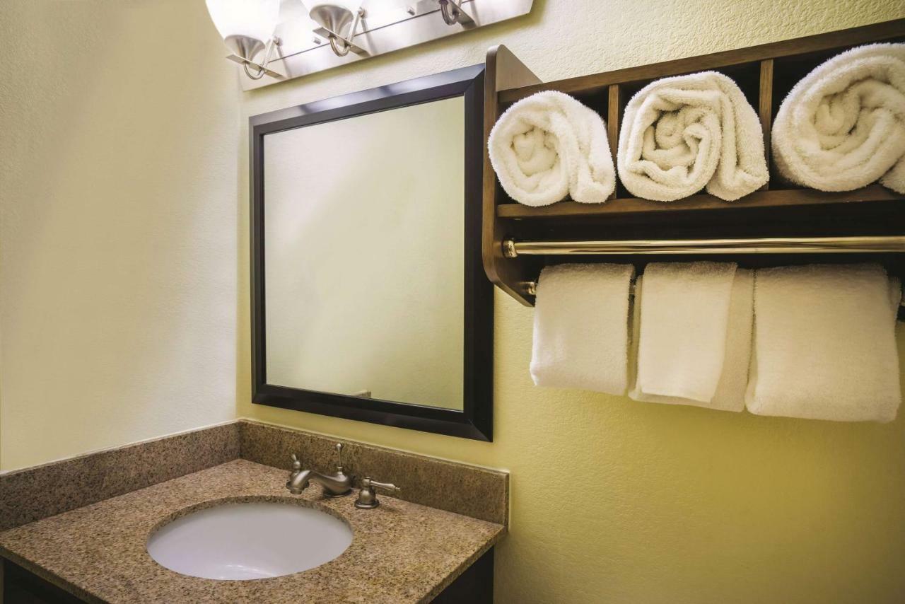 La Quinta By Wyndham Baltimore South Glen Burnie Exterior photo
